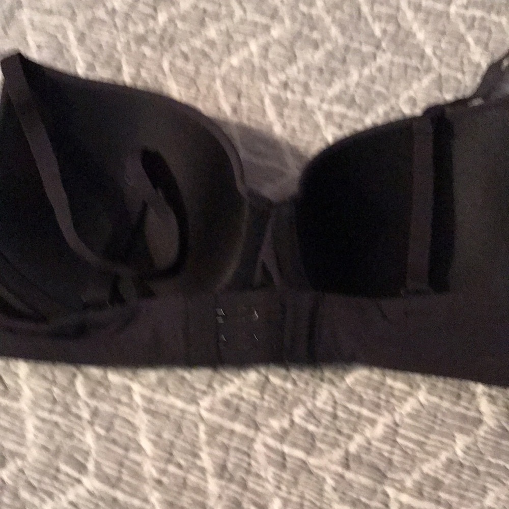 Black Molded Cup Bra - Women Intimates & Sleepwear - Picture 3 of 3